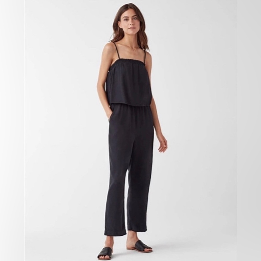 SPLENDID Sz Small Black Sleeveless Ruffle Stretch Waist Flowy Rayon Jumpsuit